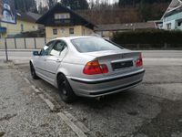 BMW 320i E46